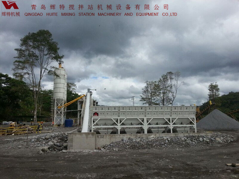 輝特混凝土攪拌站HZS90攪拌臂布置合理，攪拌性能強